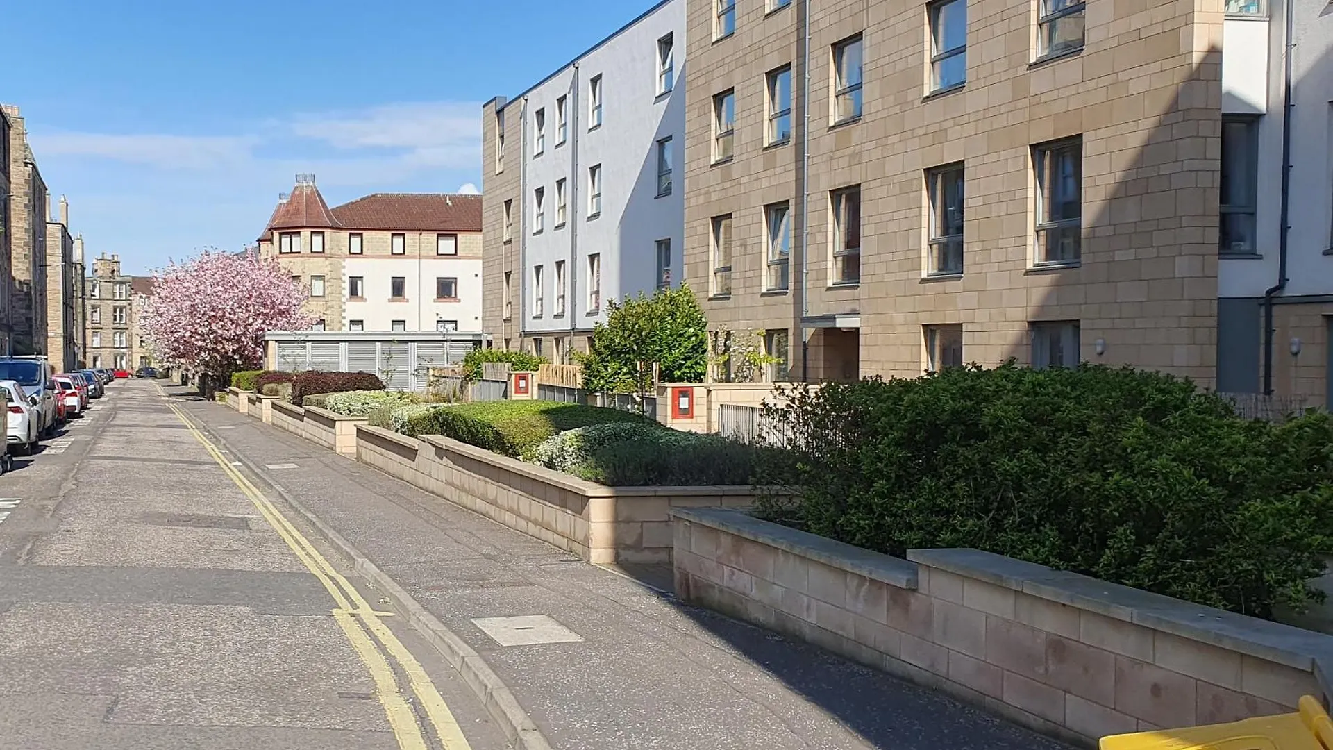 Beautiful Meadowbank Apartment With On-Street Parking 爱丁堡